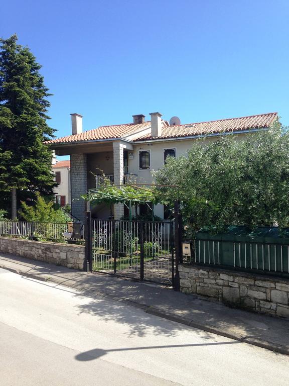 Guest House Slavica Pola Esterno foto